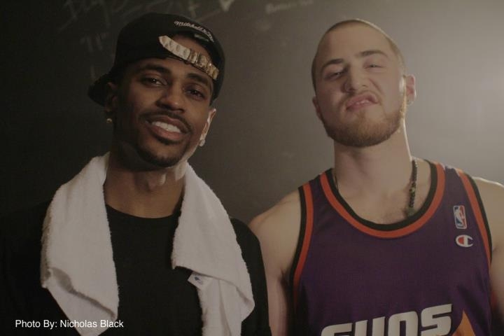 Big Sean and Mike Posner in Columbus, OH 11/2/11
Photo taken by Nicholas Black
