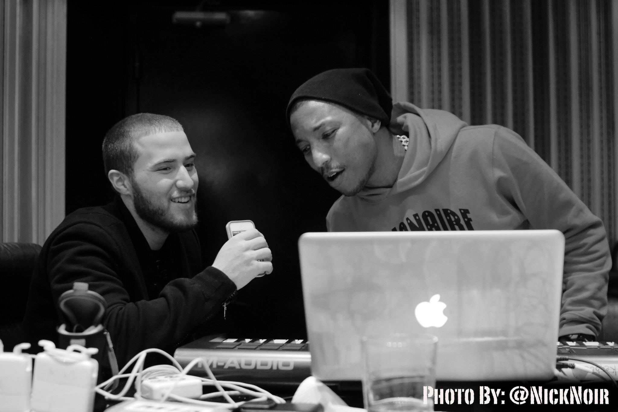 Mike Posner and Pharrell 1/9/2012
Photo taken by Nicholas Black
