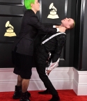 Filename=mansionz-Grammys-Red-Carpet-02122017-37.jpg
Filesize=255KiB
Dimensions=1378x2048
Date added=Feb 28, 2023 mansionz-Grammys-Red-Carpet-02122017-37.jpg