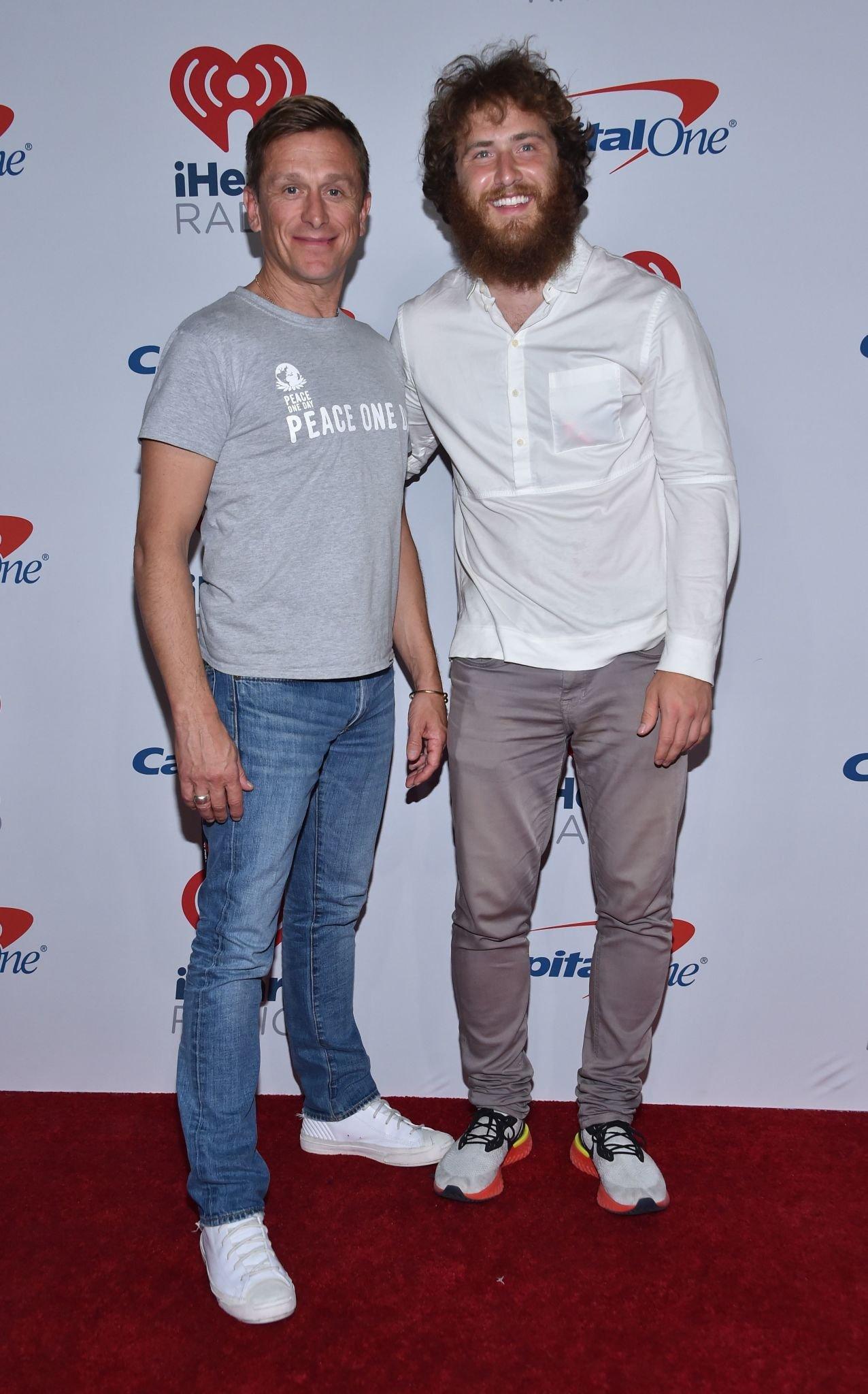 Jeremy Gilley and Mike Posner at iHeartRadio Music Festival to raise awareness of Peace Day on September 21, 2018
Jeremy Gilley and Mike Posner at iHeartRadio Music Festival to raise awareness of Peace Day on September 21, 2018