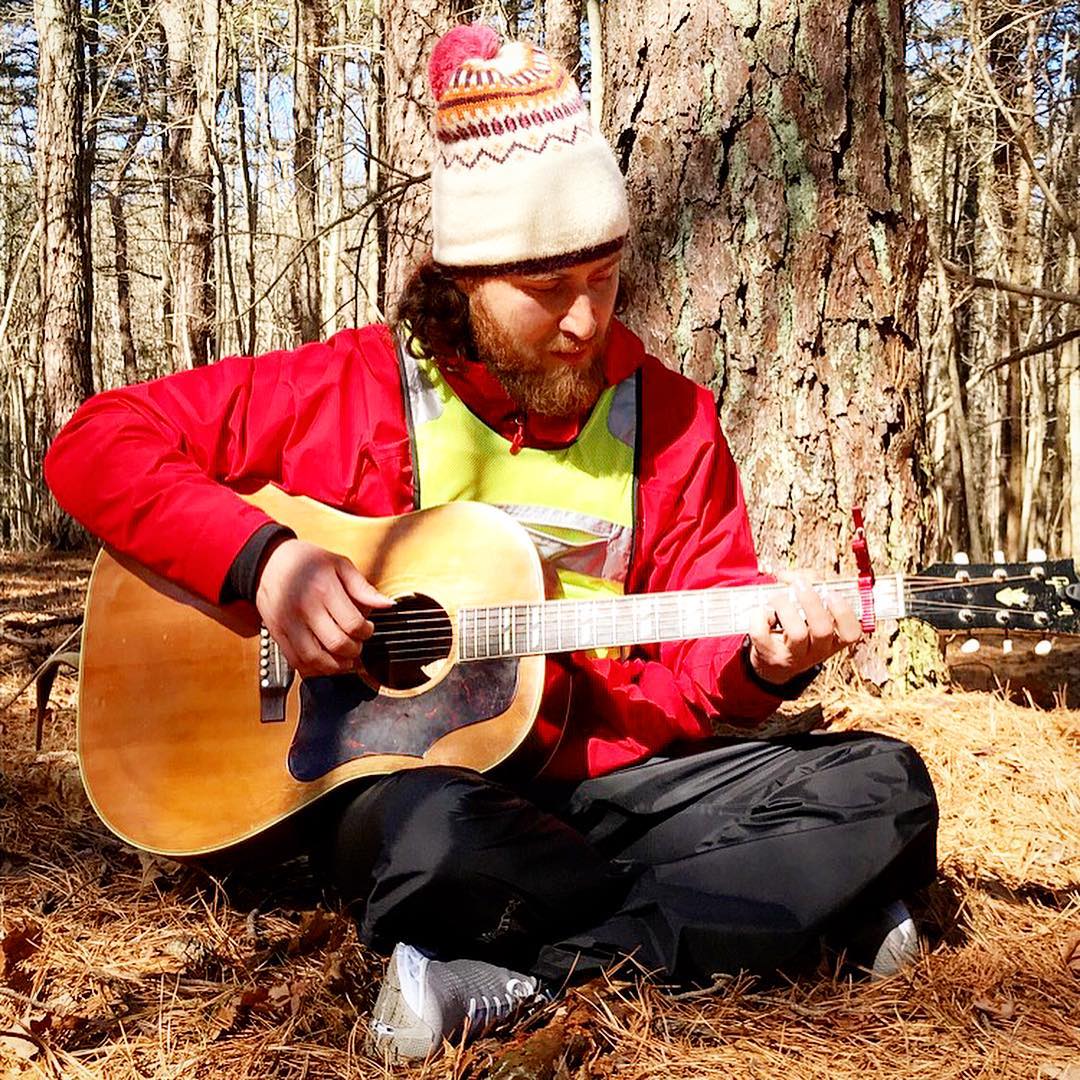 Mike Posner in Farmingdale, NJ on April 16, 2019
Photo credit: instagram.com/gbergzzzz
