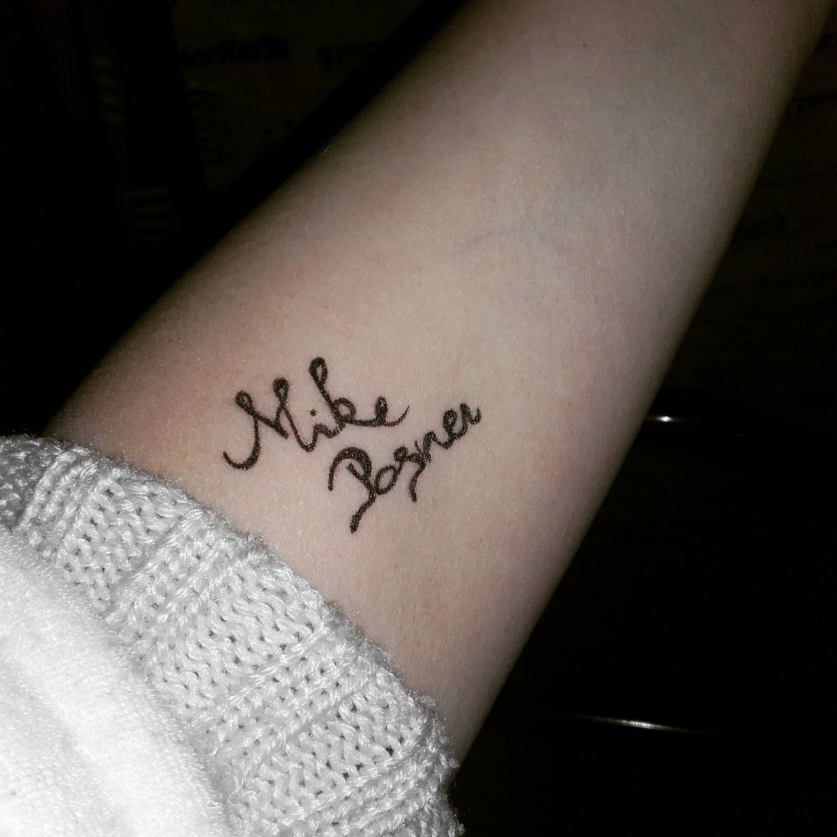 Niki Domeny's Tattoo Featuring Mike Posner's Name (January 2017)
twitter.com/nikidomeny
Niki Domeny's Tattoo Featuring Mike Posner's Name (January 2017)
twitter.com/nikidomeny