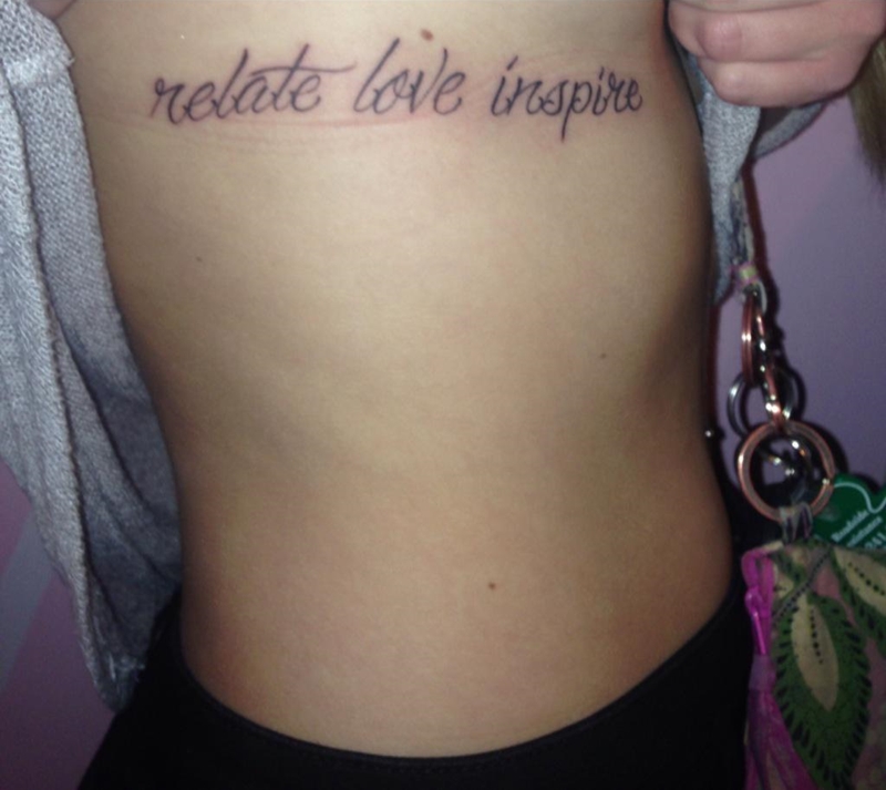 Emily's Right Side Torso Tattoo Featuring Mike Posner's "Relate. Love. Inspire." Quote (December 2014) (2 of 2)
twitter.com/emily_brou
Emily's Right Side Torso Tattoo Featuring Mike Posner's "Relate. Love. Inspire." Quote (December 2014) (2 of 2)
twitter.com/emily_brou