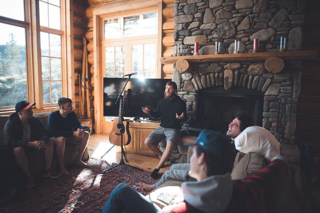 instagram.com/mikeposner
Photo credit: Zach Allia
 instagram.com/mikeposner
Photo credit: Zach Allia