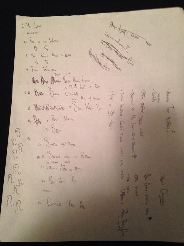 Mike Posner's setlist (back page) from his Unplugged Tour stop at City Theatre in Detroit, MI 4/6/14
Twitter @jenadolo
