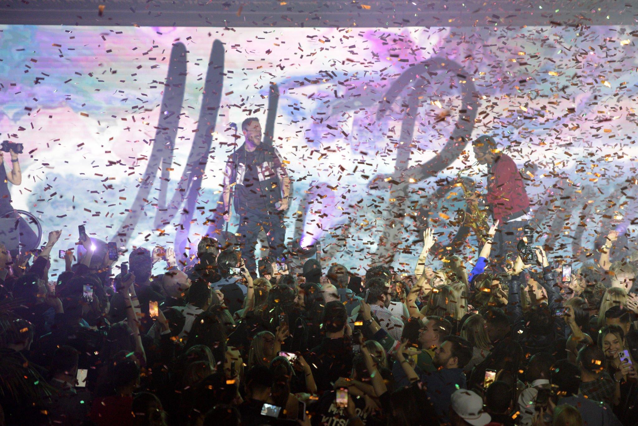 Mike Posner and Jacob Scesney
 Mike Posner and Jacob Scesney