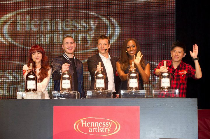 1HennessyArtistry2010.jpg 1HennessyArtistry2010.jpg