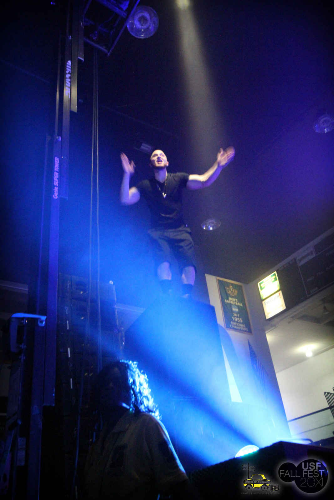 Mike Posner performing at the University of San Francisco's 2011 Fall Fest Concert October 1, 2011
Photo by Evelyn Obamos
