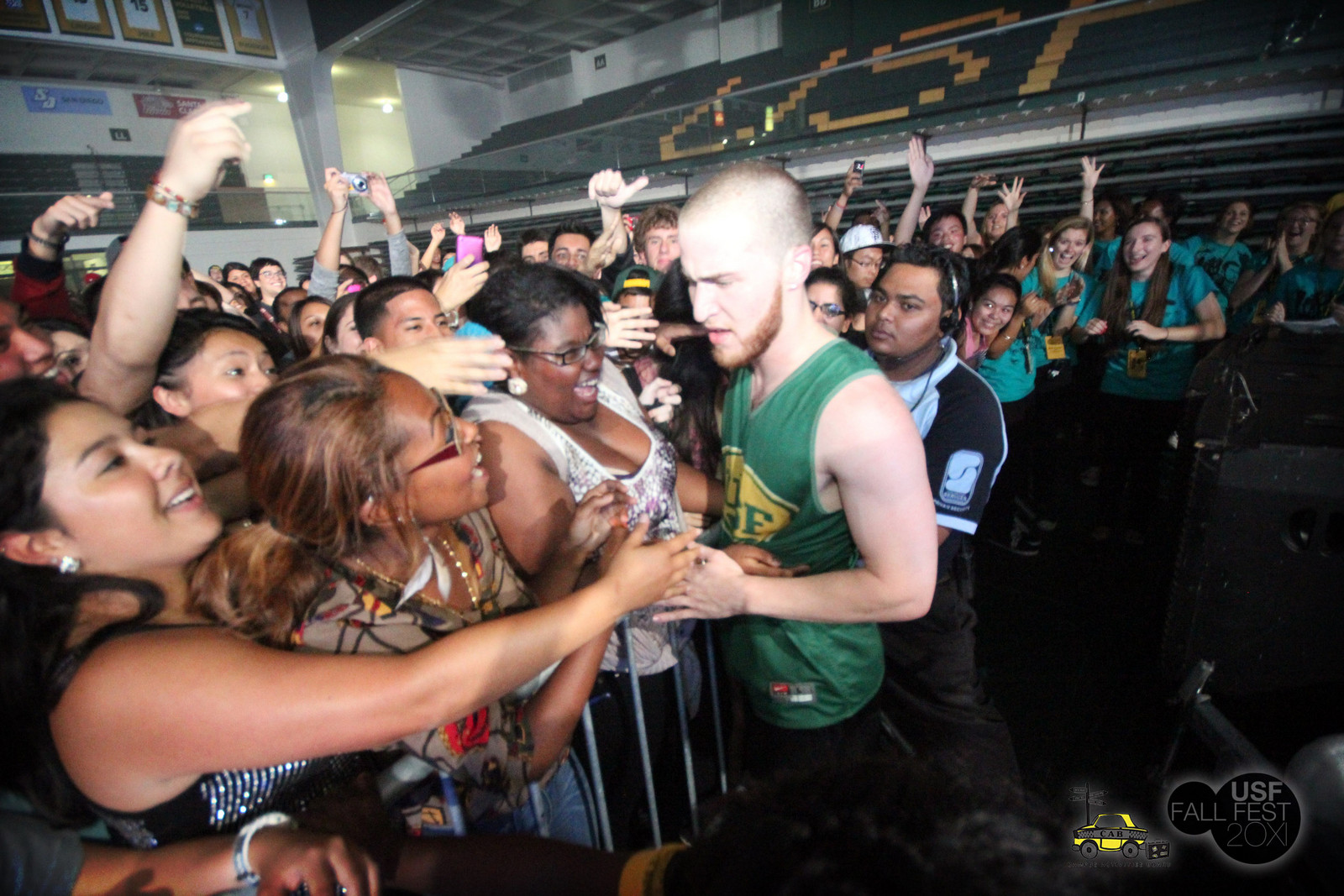 Mike Posner performing at the University of San Francisco's 2011 Fall Fest Concert October 1, 2011
Photo by Evelyn Obamos
