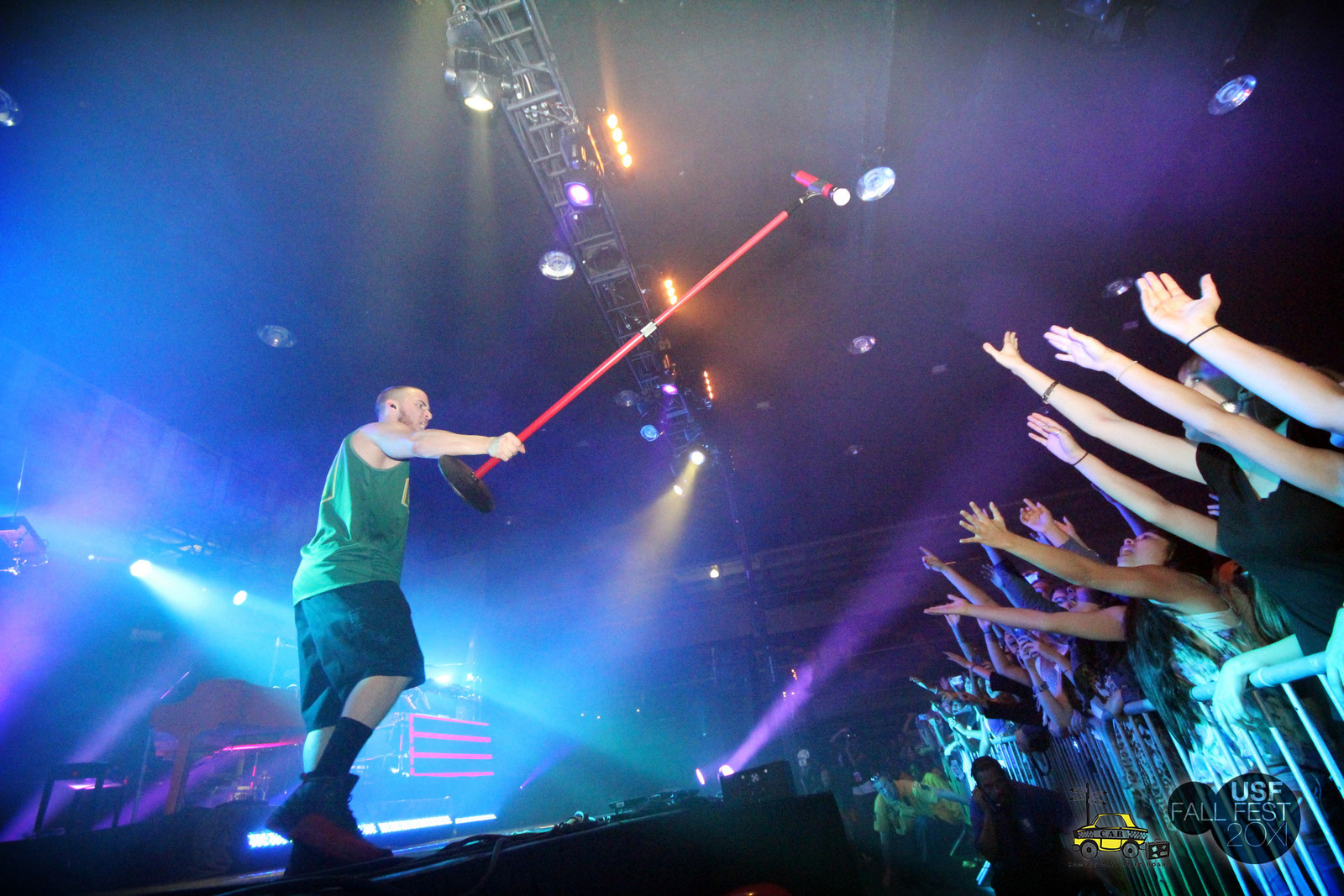 Mike Posner performing at the University of San Francisco's 2011 Fall Fest Concert October 1, 2011
Photo by Evelyn Obamos
