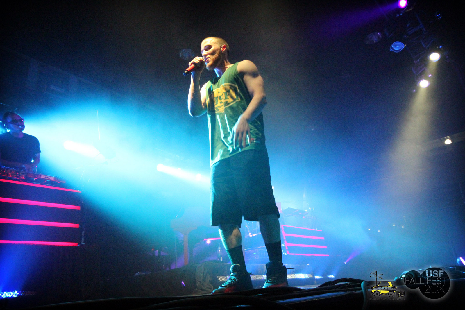 Mike Posner performing at the University of San Francisco's 2011 Fall Fest Concert October 1, 2011
Photo by Evelyn Obamos
