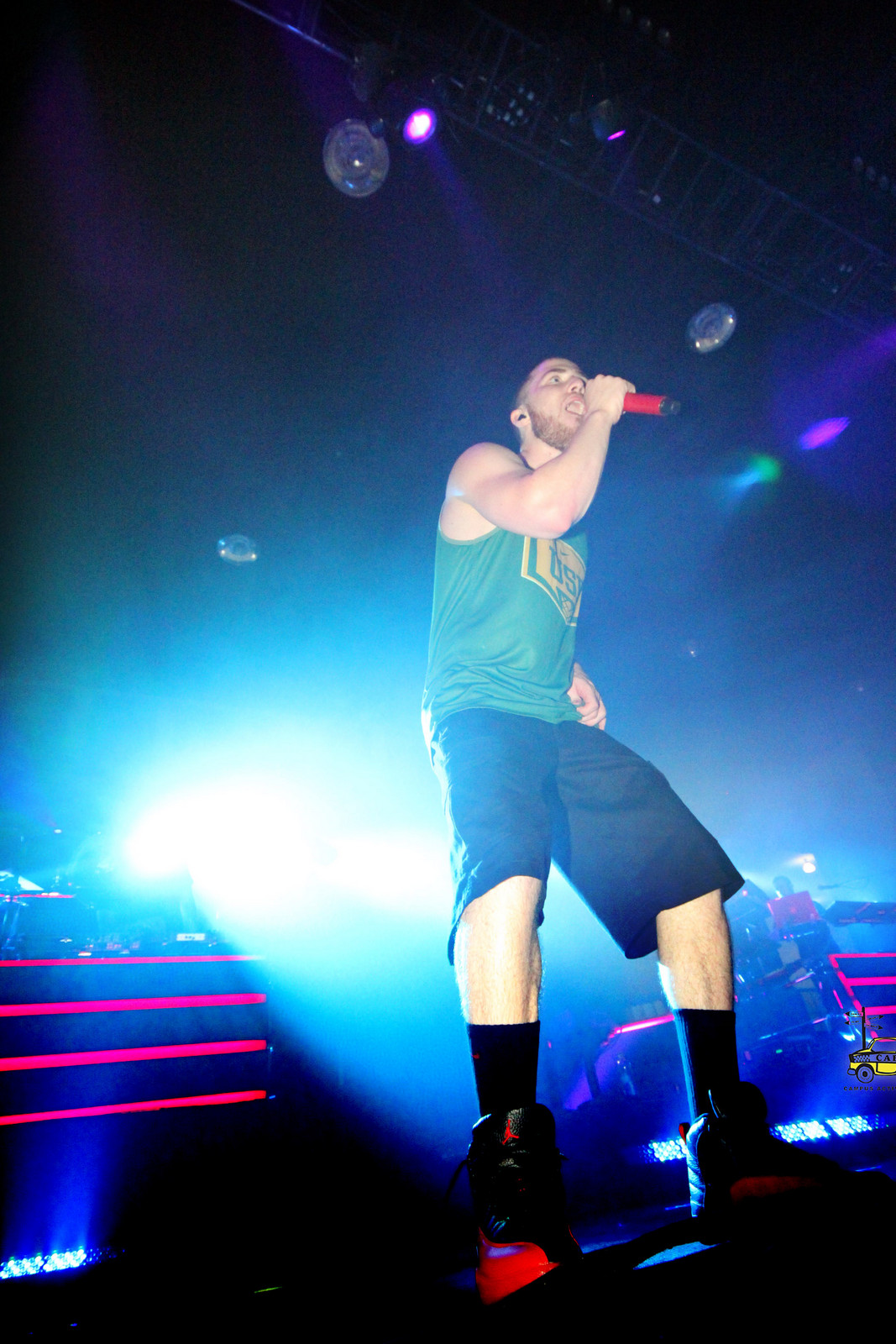 Mike Posner performing at the University of San Francisco's 2011 Fall Fest Concert October 1, 2011
Photo by Evelyn Obamos
