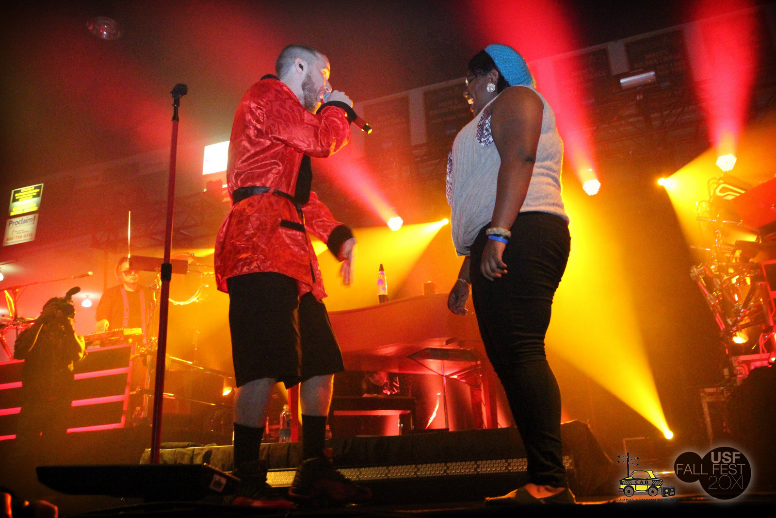 Mike Posner performing at the University of San Francisco's 2011 Fall Fest Concert October 1, 2011
Photo by Evelyn Obamos
