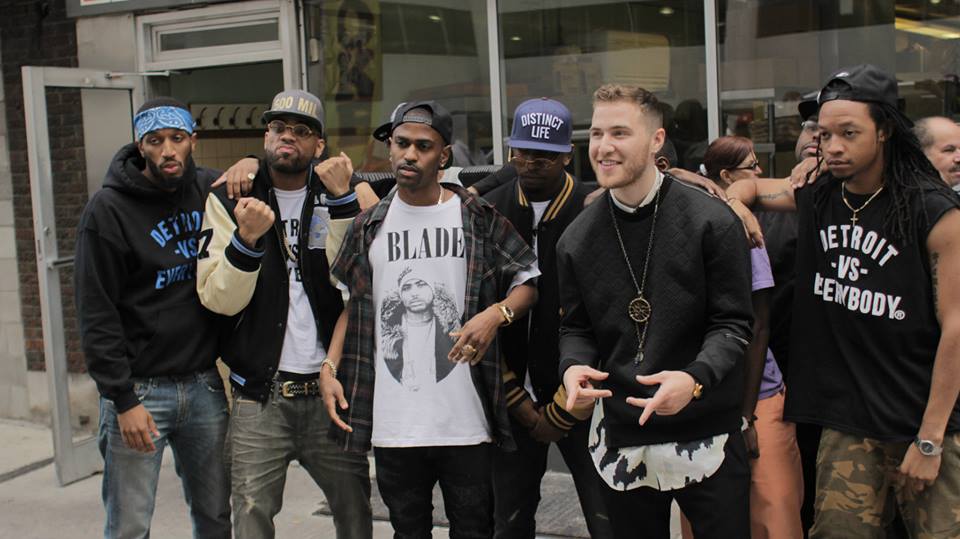 Big Sean, Mike Posner, and all of Finally Famous crew at Lafayette Coney Island - Detroit, MI 9/21/13

