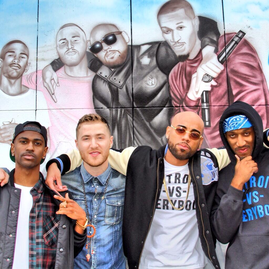 Big Sean, Mike Posner, SayItAintTone, and Earlly Mac at the FFOE mural at Dexter Check Cashing - Detroit, MI 9/21/13
Photo by Mike Posner
