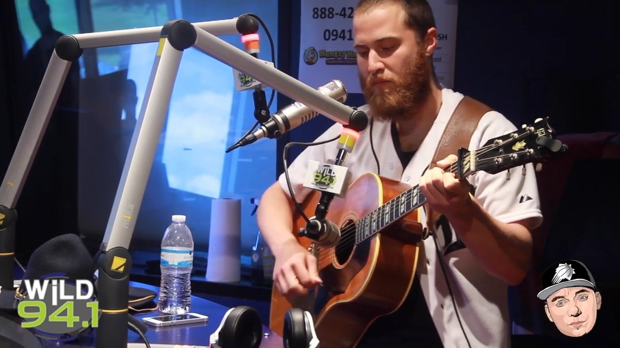 Mike Posner singing on The Bootleg Kev Show in St. Petersburg, FL Sept 18, 2015
 Mike Posner singing on The Bootleg Kev Show in St. Petersburg, FL Sept 18, 2015