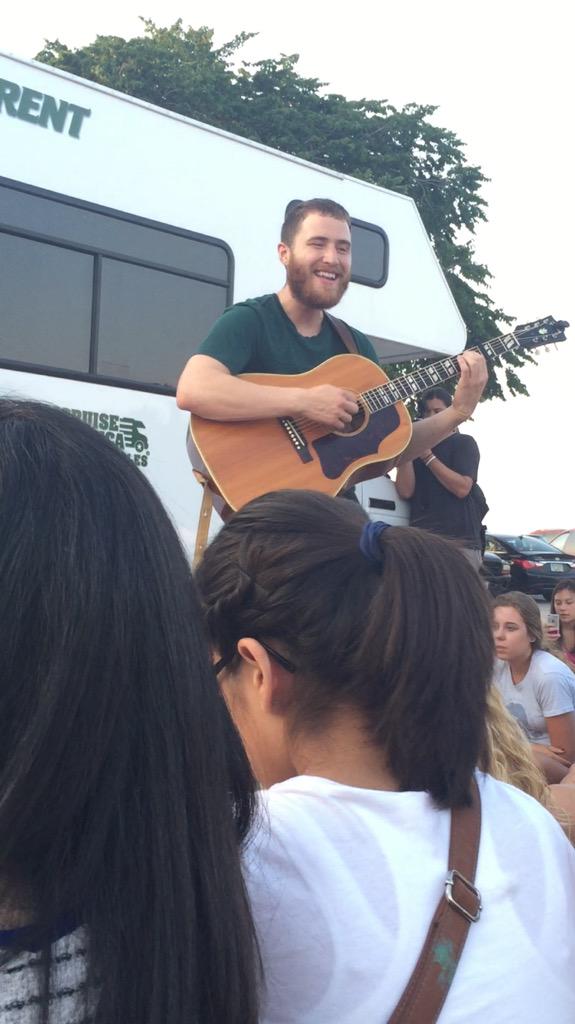 Mike Posner at Edgewater Park in Cleveland, OH July 6, 2015
twitter.com/cecbennett
 Mike Posner at Edgewater Park in Cleveland, OH July 6, 2015
twitter.com/cecbennett