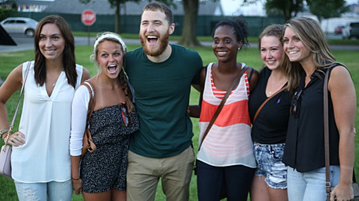 Mike Posner at Edgewater Park in Cleveland, OH July 6, 2015
MikePosner.com
 Mike Posner at Edgewater Park in Cleveland, OH July 6, 2015
MikePosner.com