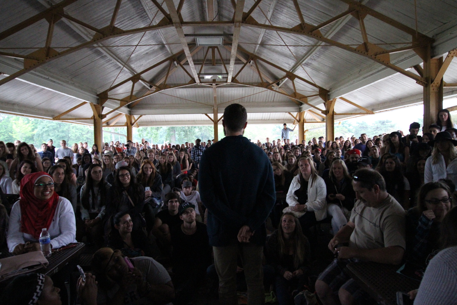 Mike Posner performing at Belle Isle Aquarium in Detroit, MI July 7, 2015
Photo by Chester Pink
ChesterIsPink.com
 Mike Posner performing at Belle Isle Aquarium in Detroit, MI July 7, 2015
Photo by Chester Pink
ChesterIsPink.com