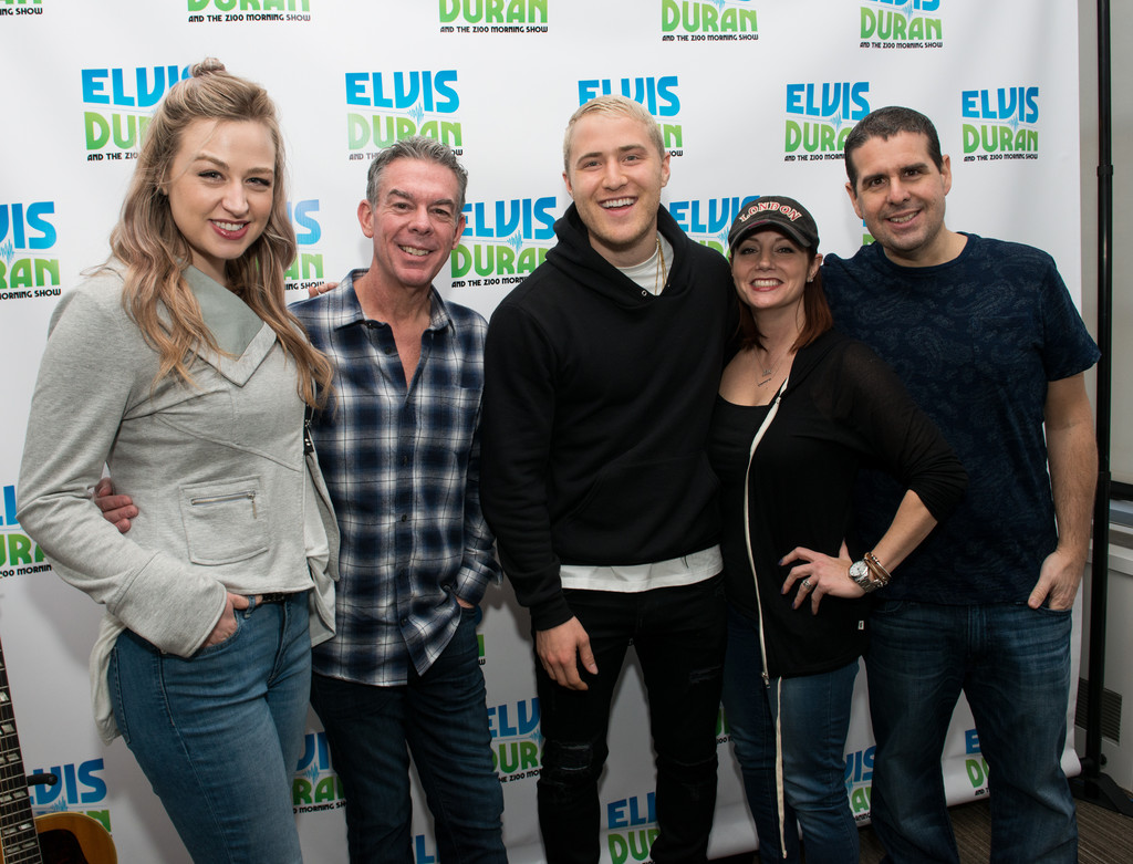 Elvis-Duran-Morning-Show-02292016-11.jpg Elvis-Duran-Morning-Show-02292016-11.jpg