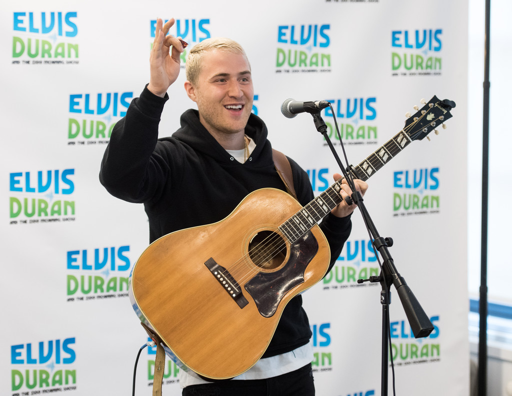 Elvis-Duran-Morning-Show-02292016-12.jpg Elvis-Duran-Morning-Show-02292016-12.jpg