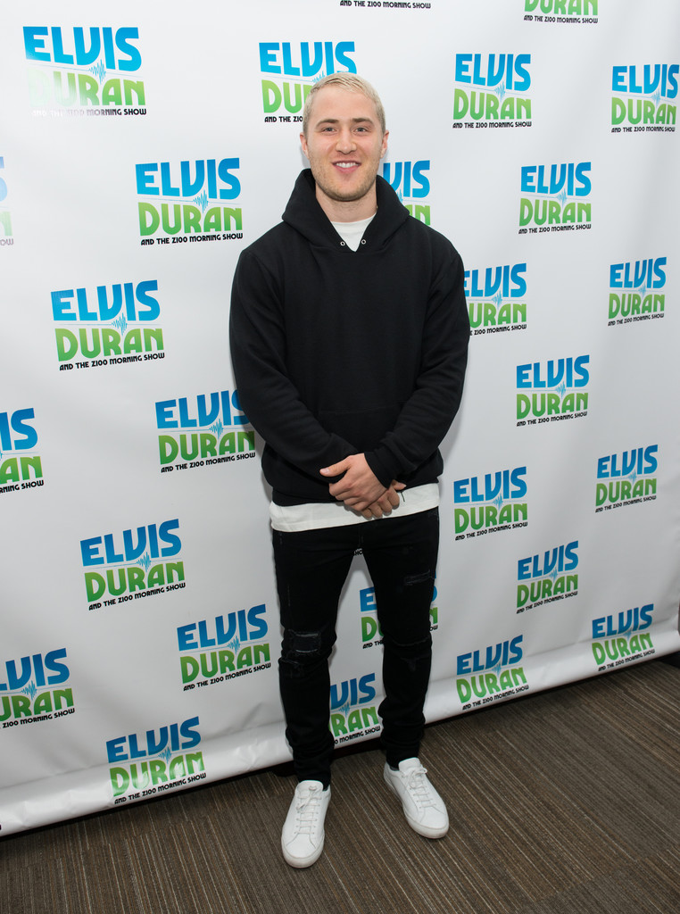 Elvis-Duran-Morning-Show-02292016-15.jpg Elvis-Duran-Morning-Show-02292016-15.jpg