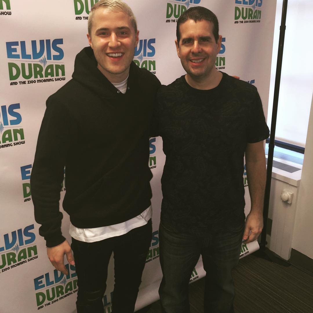 Elvis-Duran-Morning-Show-02292016-2.jpg Elvis-Duran-Morning-Show-02292016-2.jpg