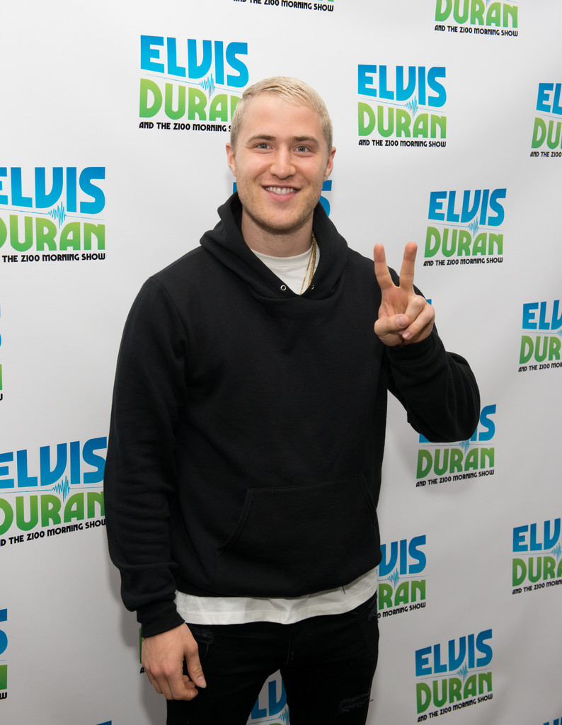 Elvis-Duran-Morning-Show-02292016-4.jpg Elvis-Duran-Morning-Show-02292016-4.jpg