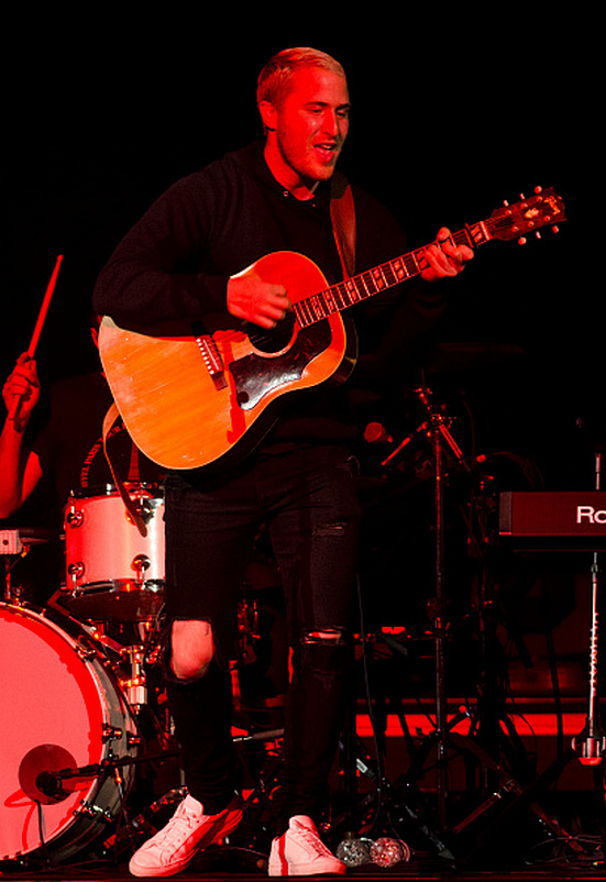Future-Now-Tour-Brooklyn-07082016-21.jpg Future-Now-Tour-Brooklyn-07082016-21.jpg