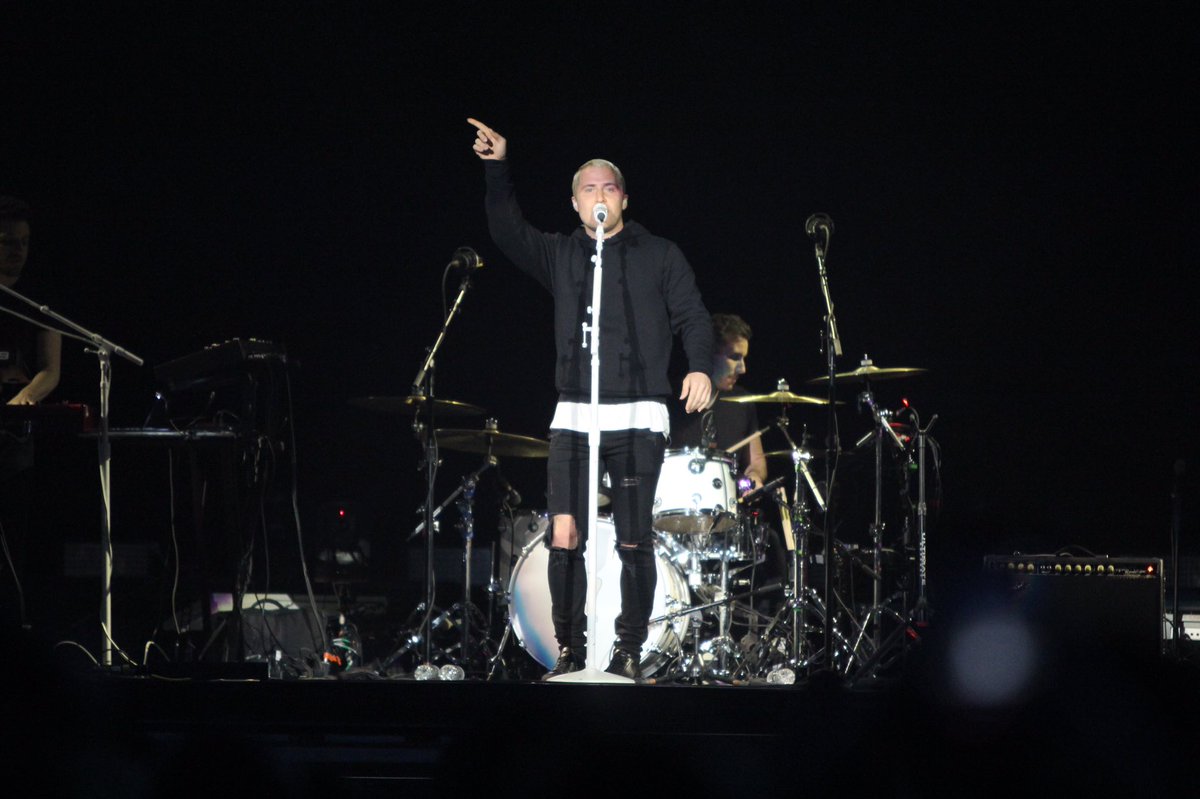 Future-Now-Tour-Newark-07122016-17.jpg Future-Now-Tour-Newark-07122016-17.jpg