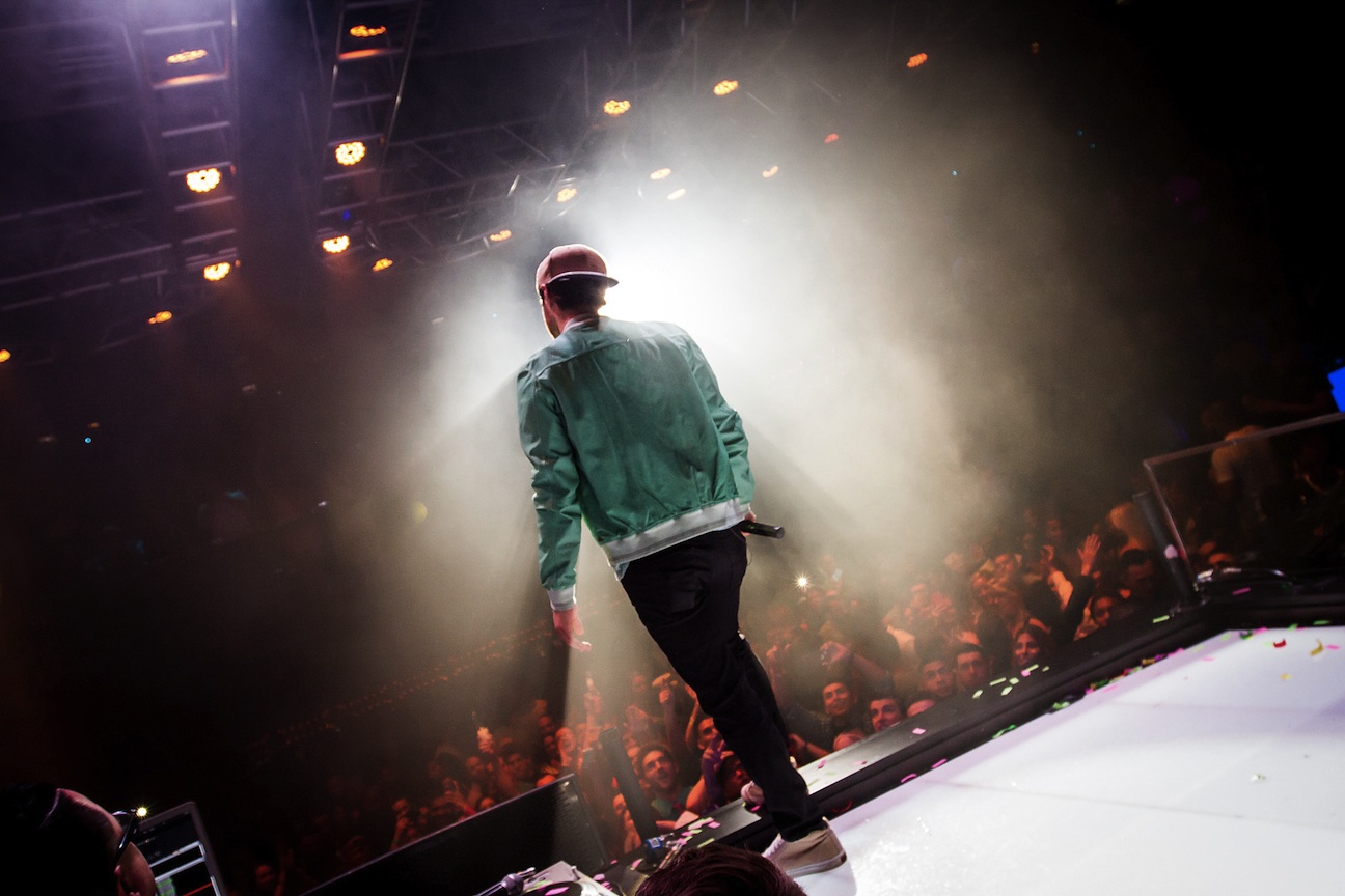 Mike Posner performing at HAZE Nightclub in Las Vegas, NV 7/13/14
TheSource.com

