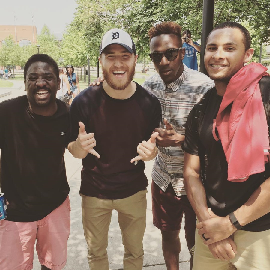 Mike Posner at White River State Park in Indianapolis, IN July 4, 2015
instagram.com/a9bor
 Mike Posner at White River State Park in Indianapolis, IN July 4, 2015
instagram.com/a9bor