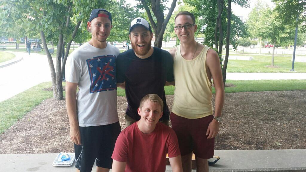 Mike Posner at White River State Park in Indianapolis, IN July 4, 2015
twitter.com/Little_Bit_617
 Mike Posner at White River State Park in Indianapolis, IN July 4, 2015
twitter.com/Little_Bit_617