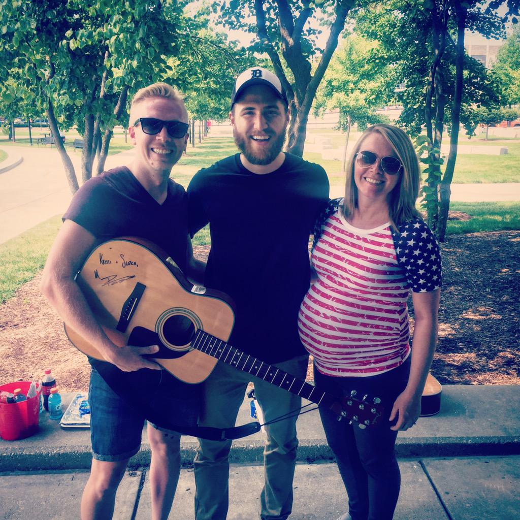 Mike Posner at White River State Park in Indianapolis, IN July 4, 2015
twitter.com/optimKRISTIc
 Mike Posner at White River State Park in Indianapolis, IN July 4, 2015
twitter.com/optimKRISTIc