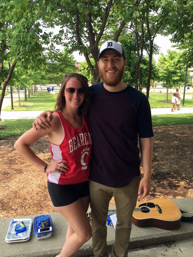 Mike Posner at White River State Park in Indianapolis, IN July 4, 2015
twitter.com/_jessnelson
 Mike Posner at White River State Park in Indianapolis, IN July 4, 2015
twitter.com/_jessnelson