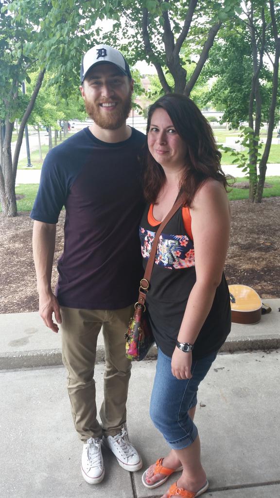 Mike Posner at White River State Park in Indianapolis, IN July 4, 2015
twitter.com/scash45
 Mike Posner at White River State Park in Indianapolis, IN July 4, 2015
twitter.com/scash45