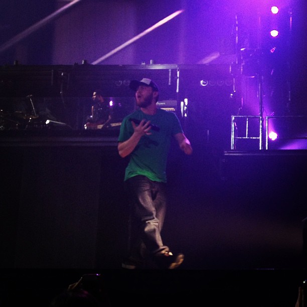Mike Posner singing "Cooler Than Me" - Justin Bieber's Believe Tour
Photo by biebertourmemories.tumblr.com
