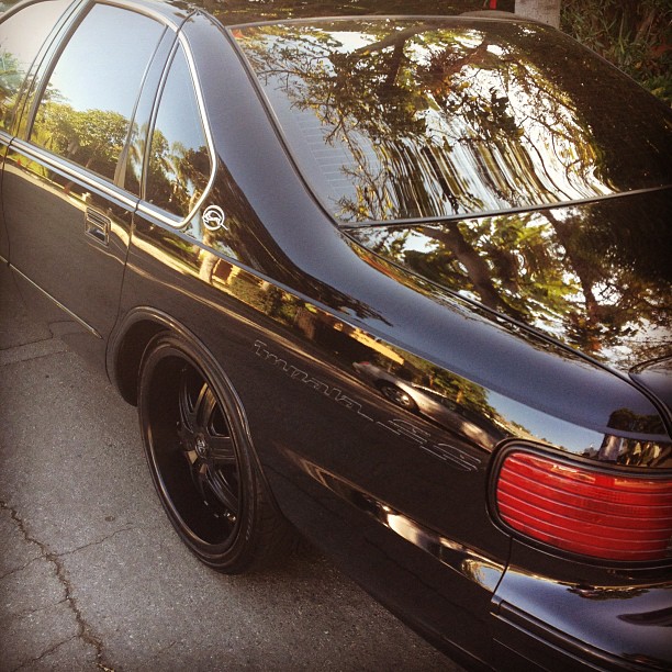 Mike's Black 96 Chevy Impala SS

