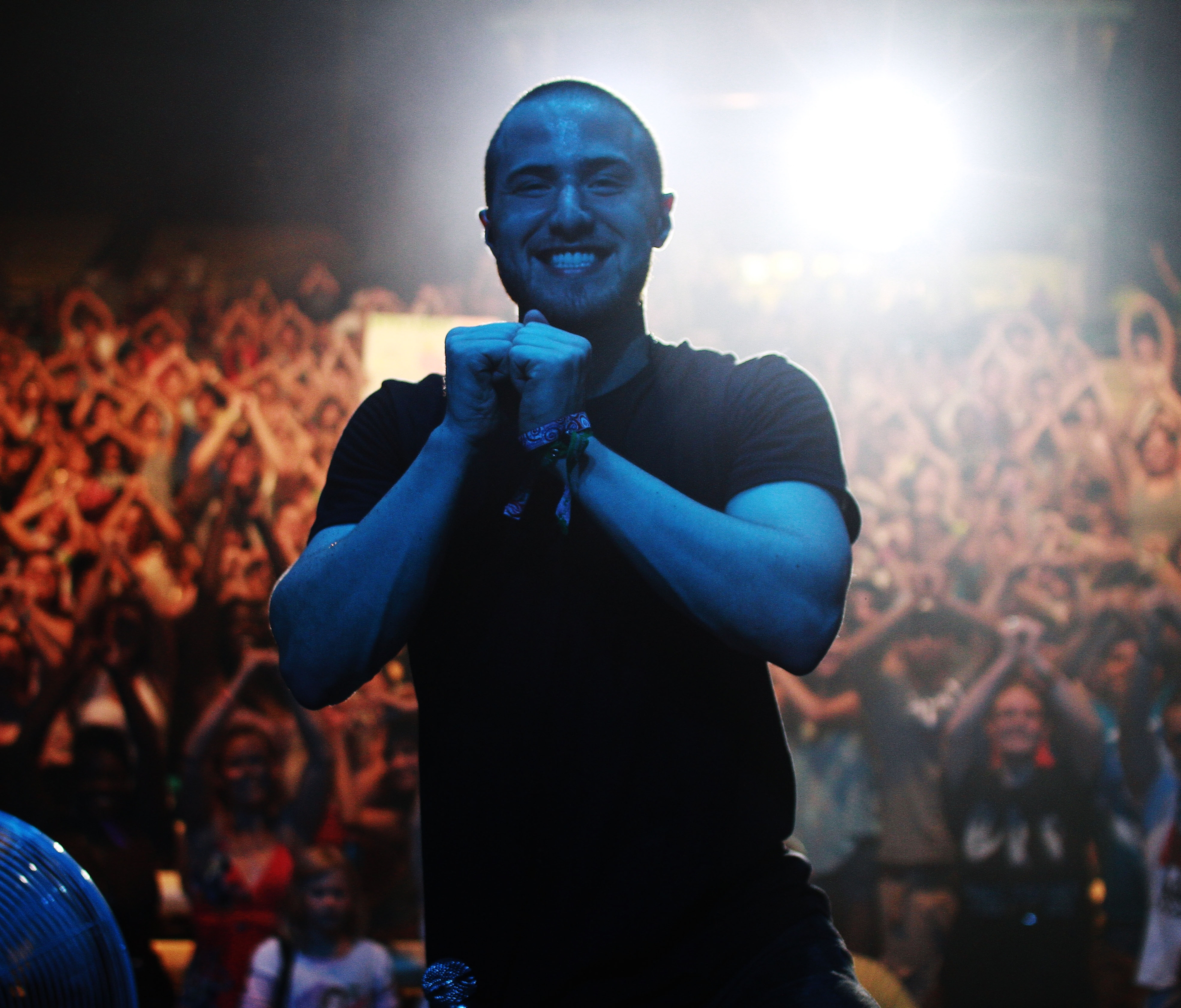 Mike Posner at Six Flags Over Texas 8/4/11
BRAINS UP!
Photo taken by Nicholas Black.

