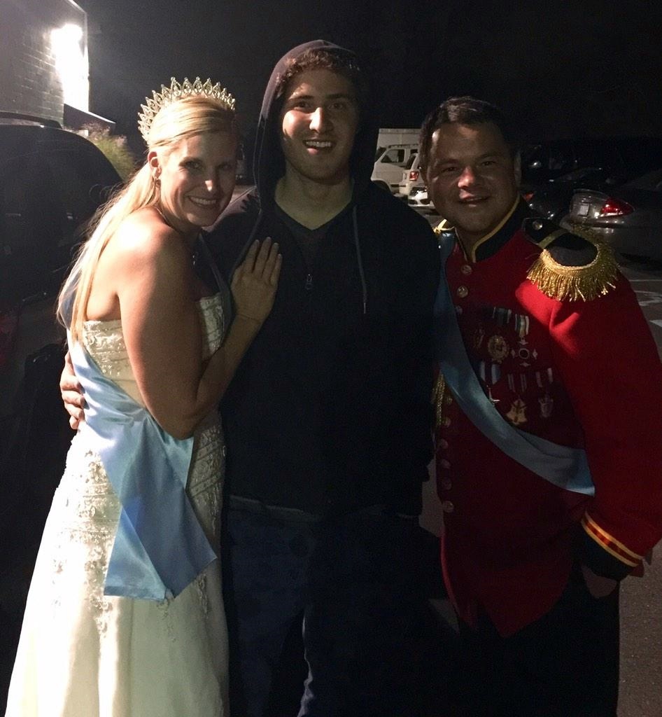 Mike Posner with friends Dan Milstein and his wife at the Gold Star Mortgage Halloween 2014 concert Mike performed at in Michigan
twitter.com/danmilstein
 Mike Posner with friends Dan Milstein and his wife at the Gold Star Mortgage Halloween 2014 concert Mike performed at in Michigan
twitter.com/danmilstein