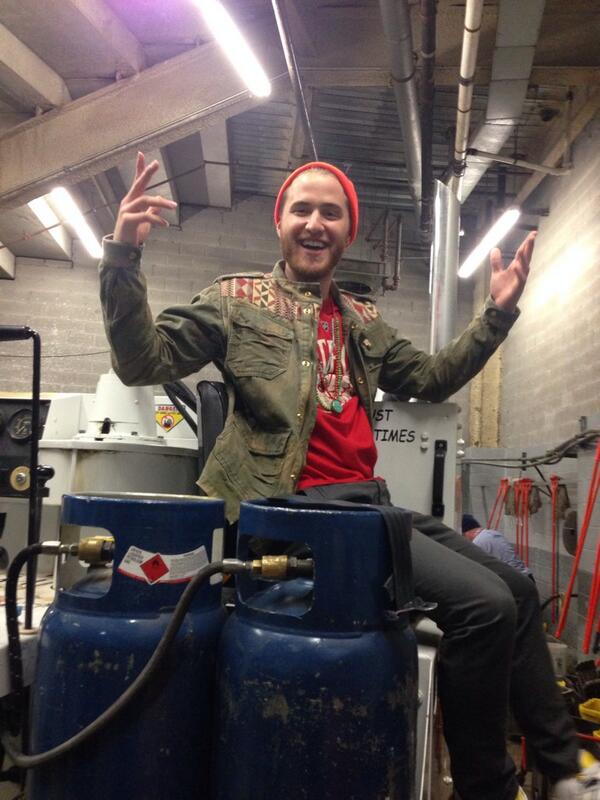 Mike Posner at Joe Louis Arena in Detroit, MI 12/23/13
Photo by Mike Posner
Mike Posner at Joe Louis Arena in Detroit, MI 12/23/13
Photo by Mike Posner