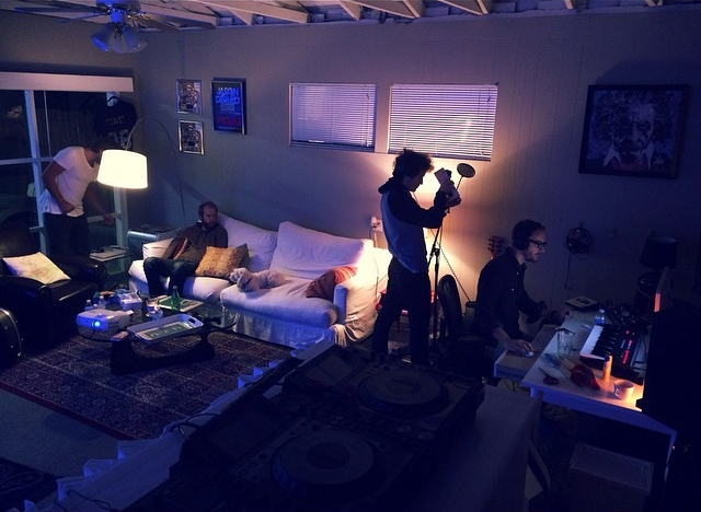 Mike Posner (standing 2nd from the right) in the recording studio with Gladius and Axident 11/19/2014
instagram.com/gladiusnz
