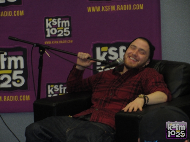 Mike-Posner-KSFM-Radio-1205-1302012-1.jpg Mike-Posner-KSFM-Radio-1205-1302012-1.jpg