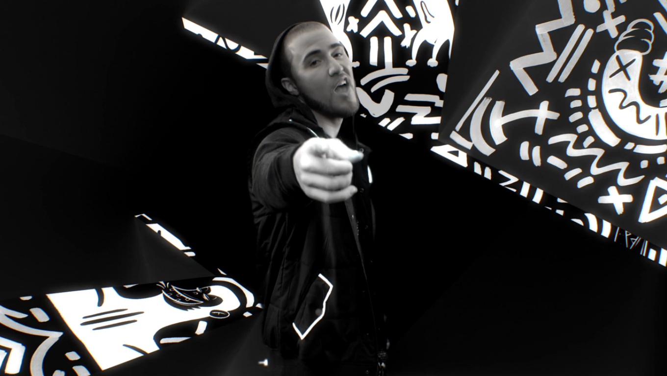 Mike-Posner-LOOKS-LIKE-SEX-024.png