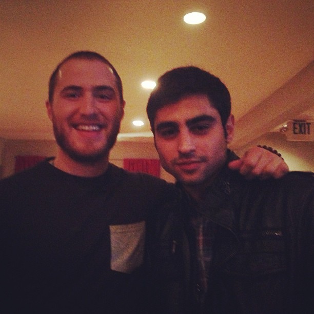 Mike Posner and his friend Milo Frank at a Christmas Party 12/13/2012
instagram.com/milofrank
 Mike Posner and his friend Milo Frank at a Christmas Party 12/13/2012
instagram.com/milofrank