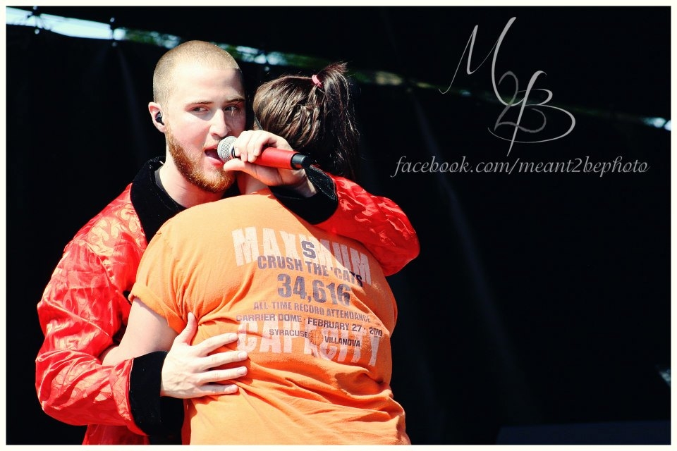 Mike Posner - New York State Fair
Photo by Sierra and Cynthia
Meant 2 Be Photography
facebook.com/Meant2BePhoto
