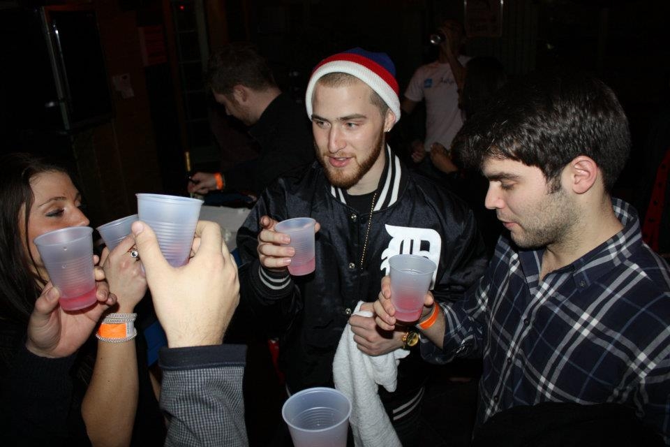 Mike Posner taking shots at The Roxxy
facebook.com/q102philly
 Mike Posner taking shots at The Roxxy
facebook.com/q102philly