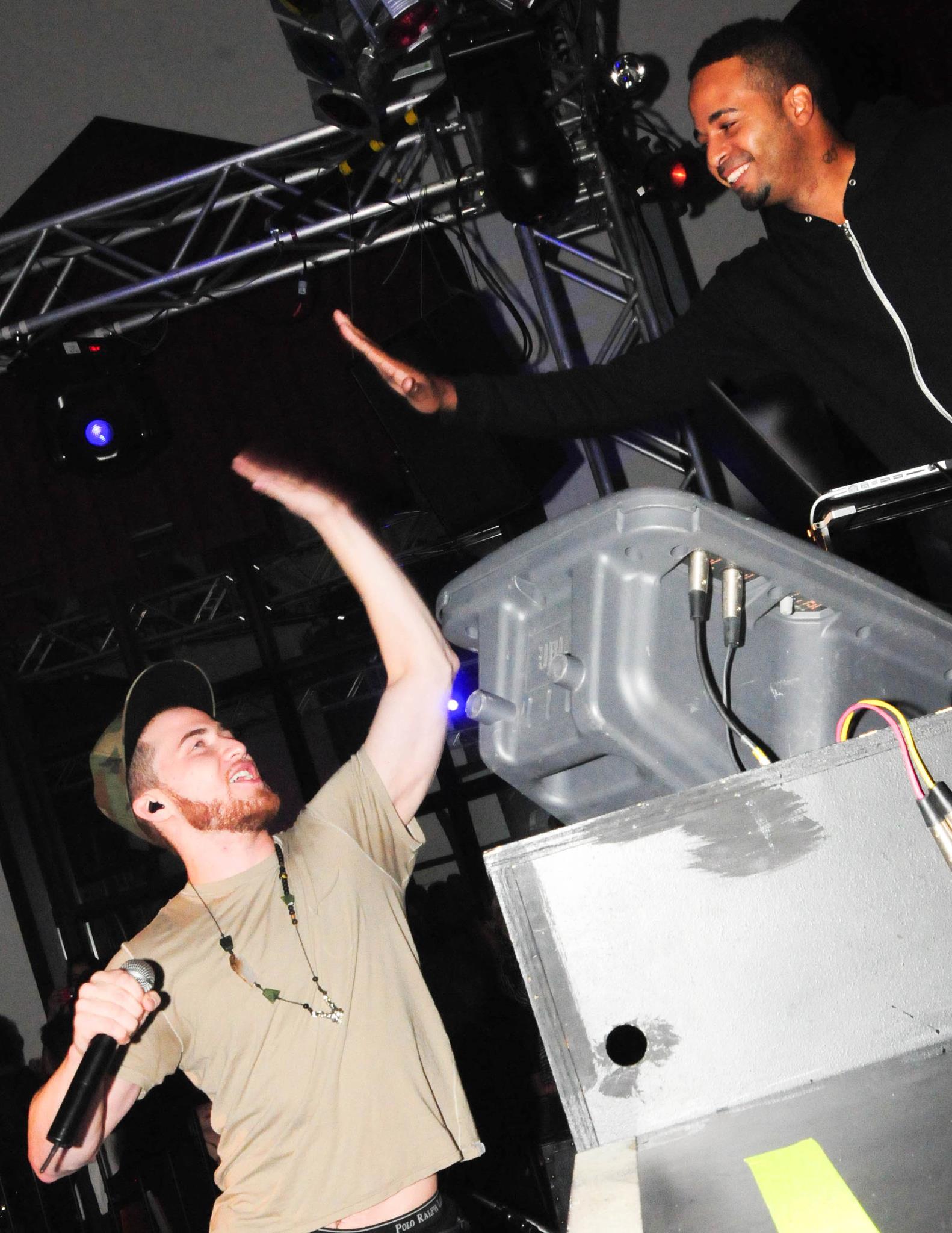 Mike Posner at Supermodels Unlimited Magazine's Boardwalk Bash 2011 in Atlantic City, NJ 11/12/11
facebook.com/SupermodelsUnlimitedMagazine
