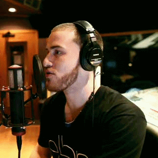 Mike Posner - Gif
