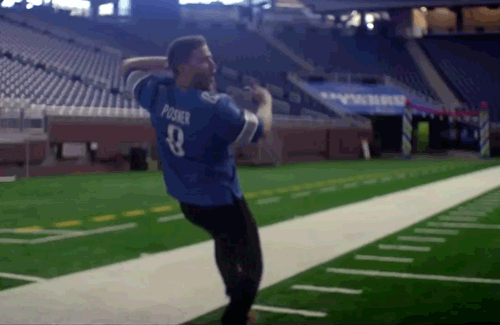 Mike Posner - Top Of The World feat. Big Sean (Official Music Video) - Gif
ryanseacrest.com
